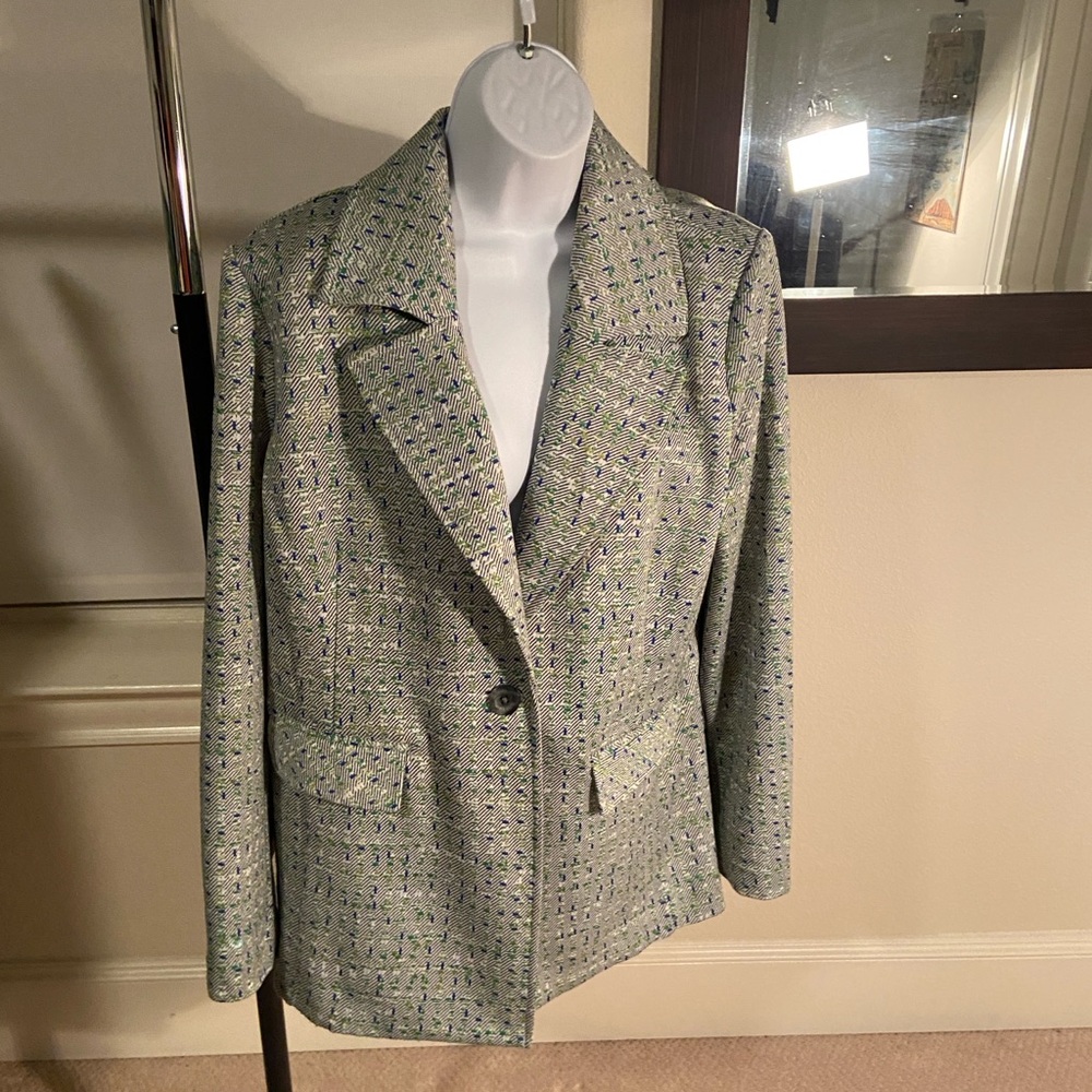 Cabi Presentation Blazer- Sz S & M- Spring ‘23 collection - Picture 4 of 6